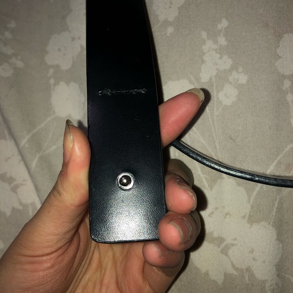 🌟FLASH SALE🌟 Authentic Gucci Belt - Picture 2 of 5